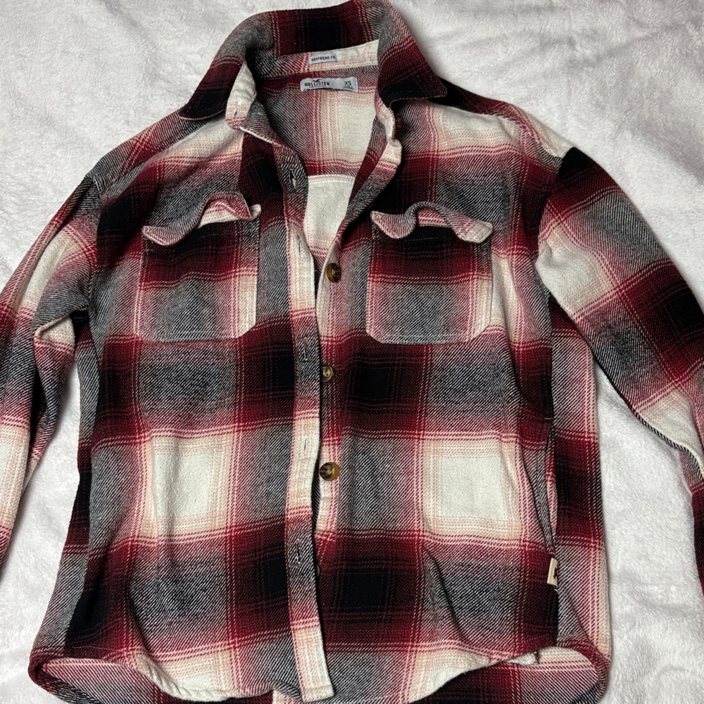Hollister Red and Black Plaid Button Down Shirt